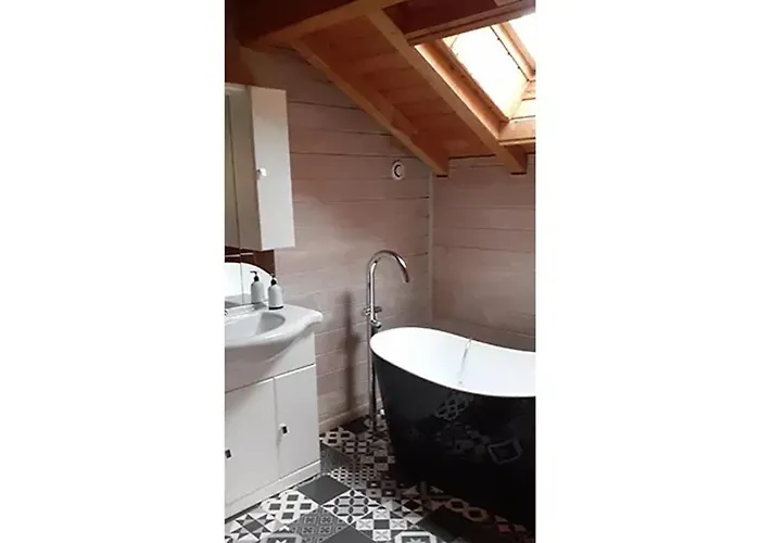 샬레 Spacieux A Avec Vue Montagne